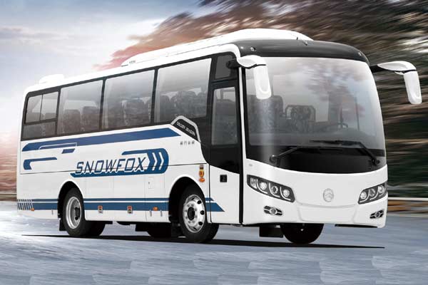 金旅雪狐XML6807J58客车