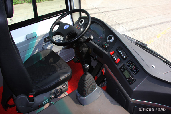 申龙SLK6750C3G客车