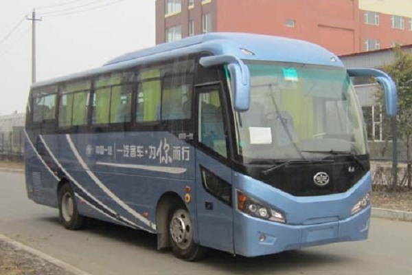 一汽CA6860LRD22客车(柴油国四24-39座)