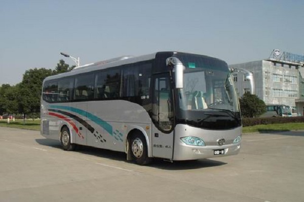 一汽CA6111LRD81客车(柴油国四43-49座)