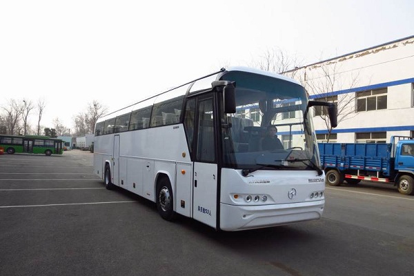 北方BFC6127B客车(柴油国四24-53座)