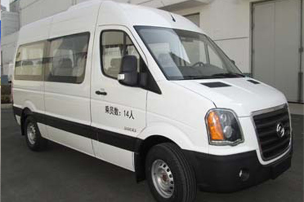 黄海DD6592AHL轻型客车
