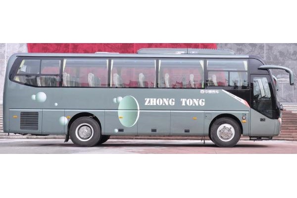 中通领秀LCK6829H1客车(柴油国四24-35座)