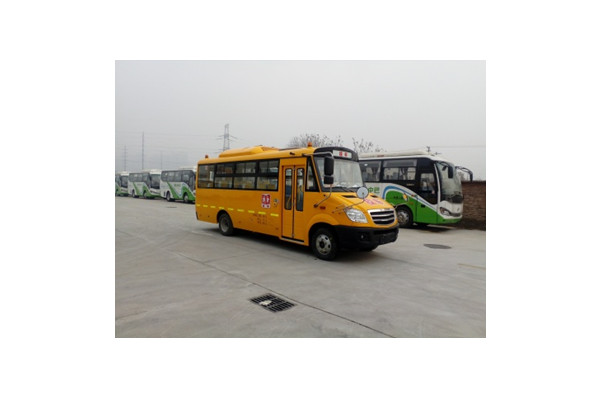 海格KLQ6709XQE5B小学生专用校车(柴油国五24-28座)