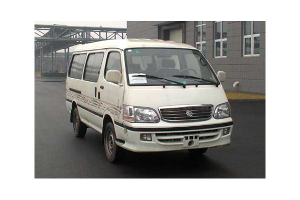 金旅XML6502JD8客车(柴油国四5-9座)