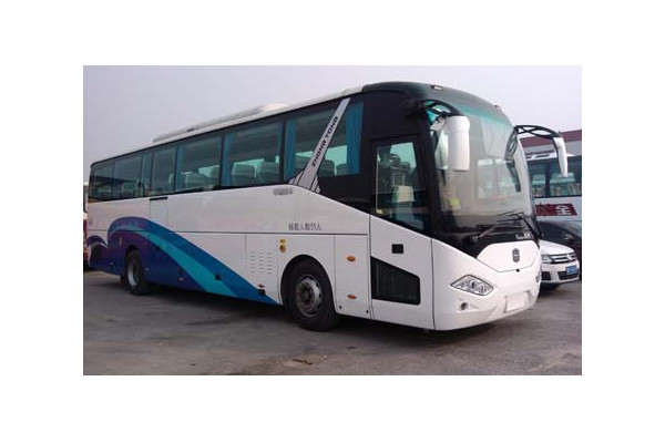 中通LCK6125HQN客车(天然气国五25-59座)