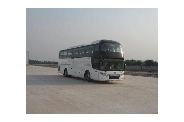 中通LCK6119HQ5A1客车(柴油国五24-61座)