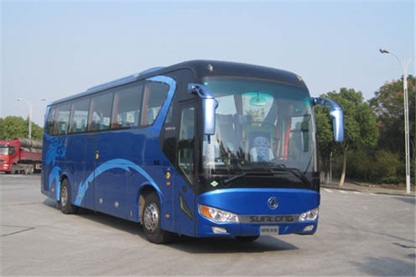申龙SLK6128L5GN5客车(天然气国五24-59座)