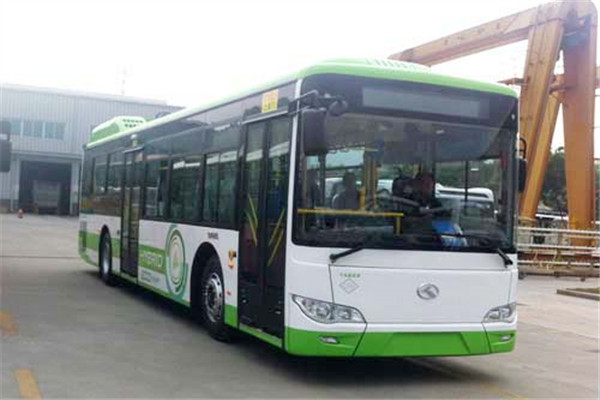 金龙XMQ6127AGCHEVN59插电式公交车(天然气/电混动国五10-46座)