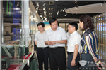 广东省商务厅厅长郑建荣莅临银隆新能源参观考察