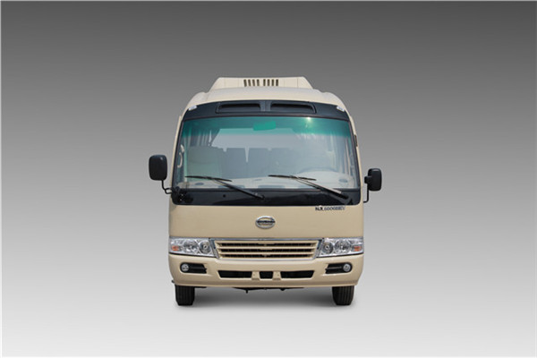 南京金龙NJL6806BEV客车(纯电动24-31座)