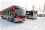 雪天交通有保障 银隆新能源公交车保市民出行