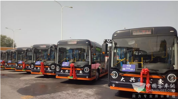 开启绿色出行模式，扬子江新能源公交车北京运营