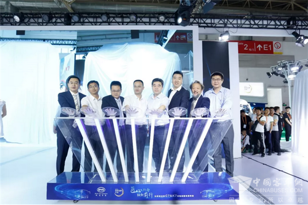 发力中型客车市场,比亚迪全新C7&K7纯电动客车首发上市