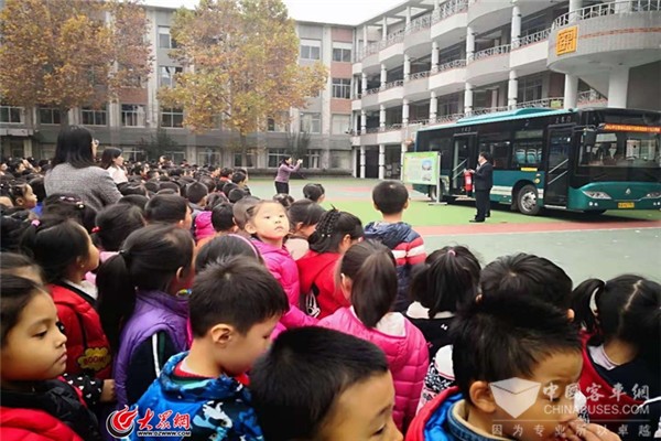 济南：车厢里学安全，济南公交乘车安全体验课开讲了