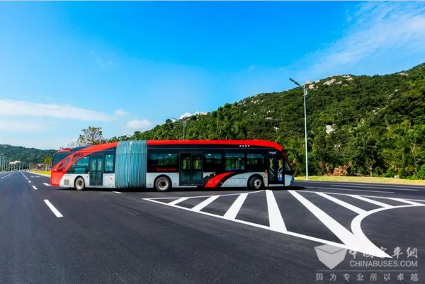 四川：青白江区首条跨区惠民公交线路正式开行