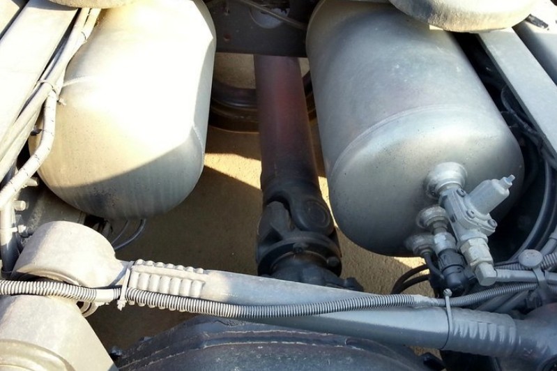 北奔 V3HT重卡 375马力 6X2牵引车