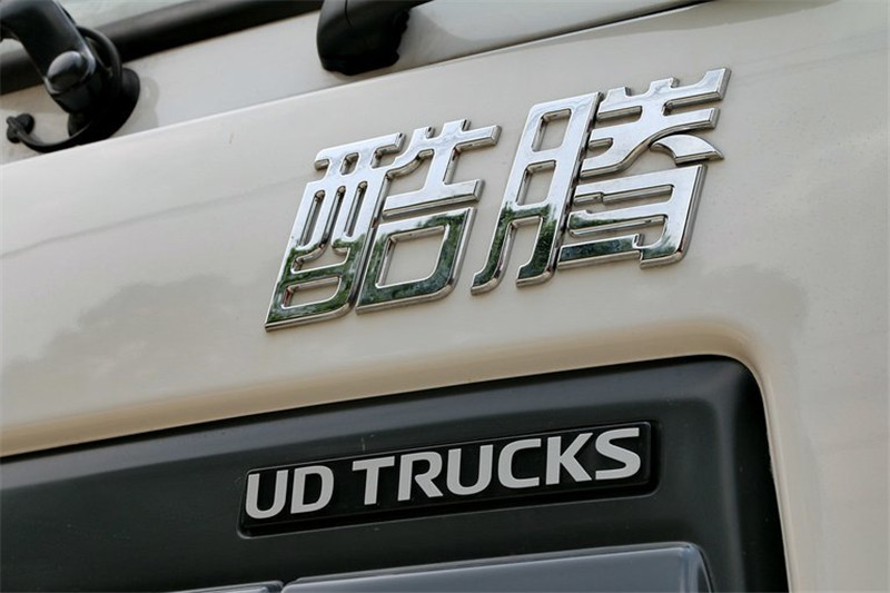 东沃UD 酷腾 380马力 6X4 国四 5.4米自卸车(DND5250GJBWA37)