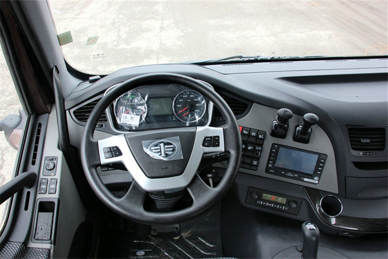 一汽解放 J6P重卡 复合型 350马力 6X4 国四牵引车(CA4250P66K2T1A1HE4)