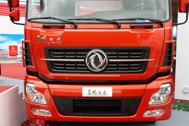 东风商用车 天龙重卡 385马力 6X4 国四牵引车(AMT)(DFL4251A16)