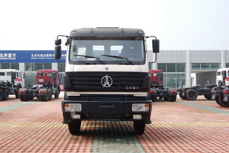 北奔 NG80重卡 375马力 4X2 天然气 国五牵引车(ND4180A38J6Z01)
