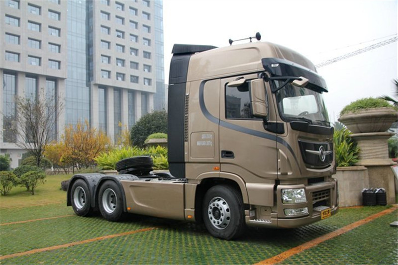 东风商用车 天龙旗舰重卡 480马力 6X4 国四牵引车(295/80R22.5)(DFH4250C)