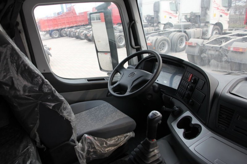 北奔 V3重卡 400马力 6X4 国四牵引车(ND42501B33J7)