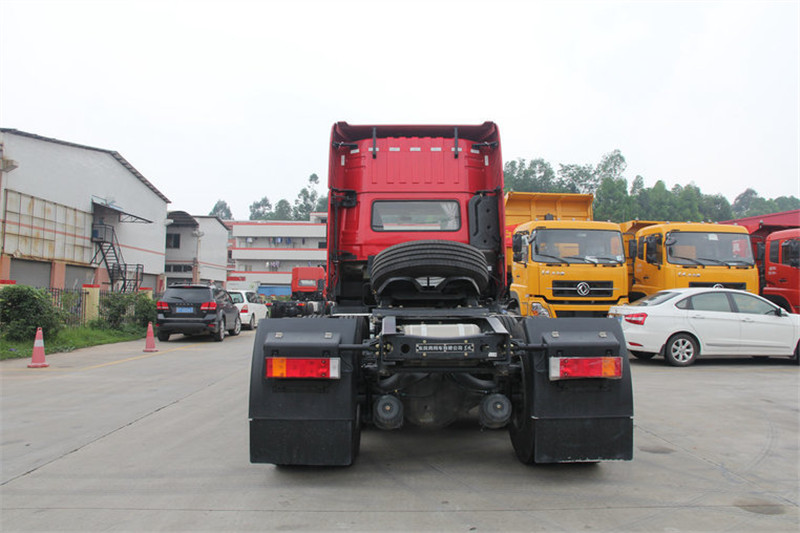 东风商用车 天龙重卡 420马力 6X4 国五危化品牵引车(DFH4250A6)