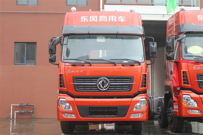 东风商用车 天龙重卡 385马力 6X4 国四牵引车(DFL4251AX16A)