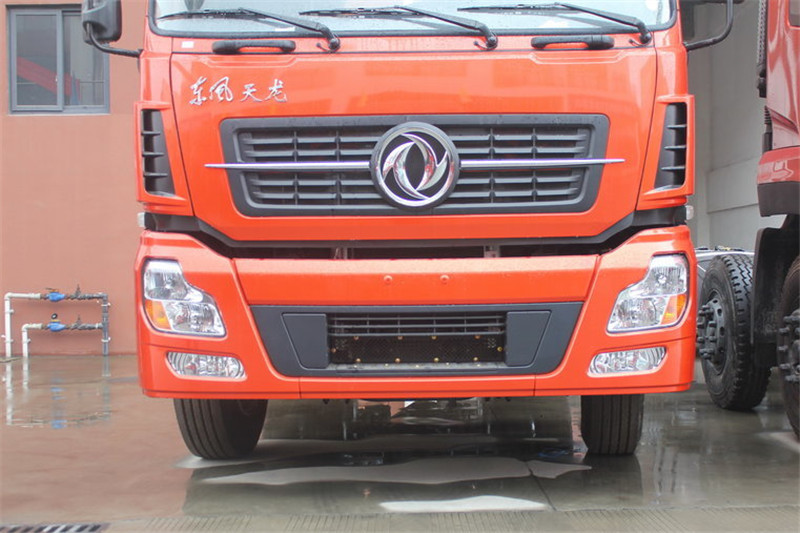 东风商用车 天龙重卡 385马力 6X4 国四牵引车(DFL4251AX16A)