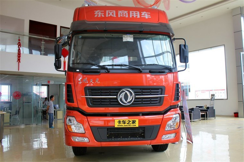 东风商用车 新天龙重卡 375马力 6X4 国五危化品牵引车(DFH4250A3)