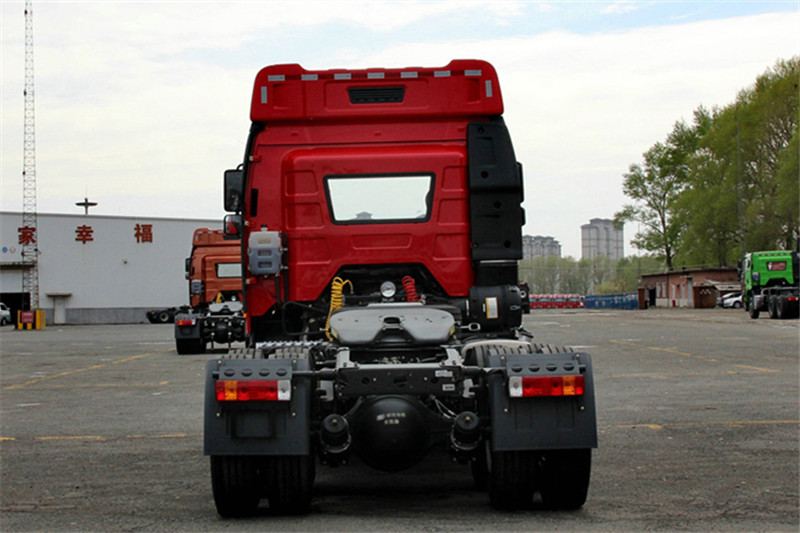 一汽解放 J6P重卡 2013款 轻量化版 350马力 6X2 国四牵引车(富贵红)(CA4250P66K2T3HE4)