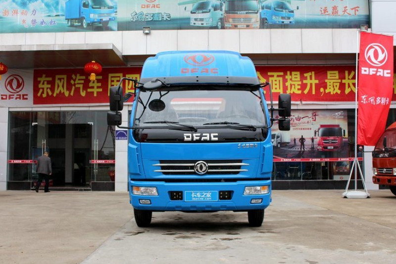 东风 多利卡D6 115马力 3300轴距 国四 单排轻卡底盘(DFA5040XXY11D2AC)