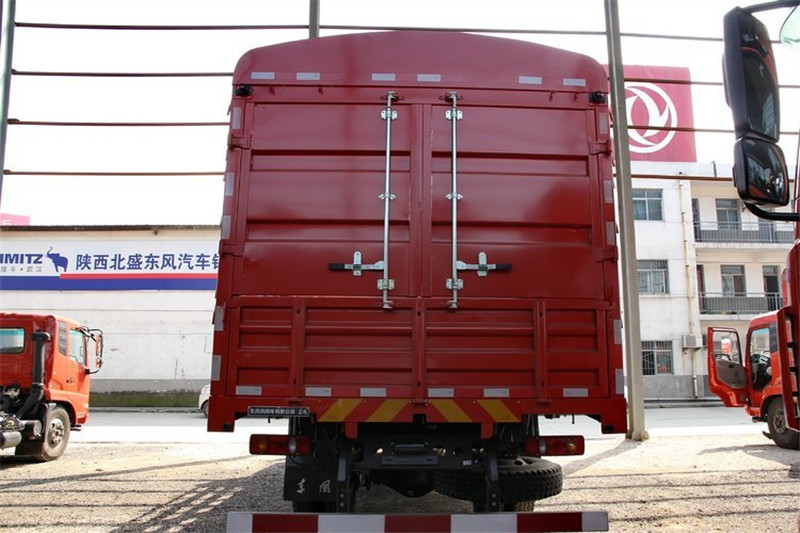 东风商用车 天锦中卡 180马力 4X2 6.8米 国四排半仓栅式载货车(DFL5160CCQBX5)