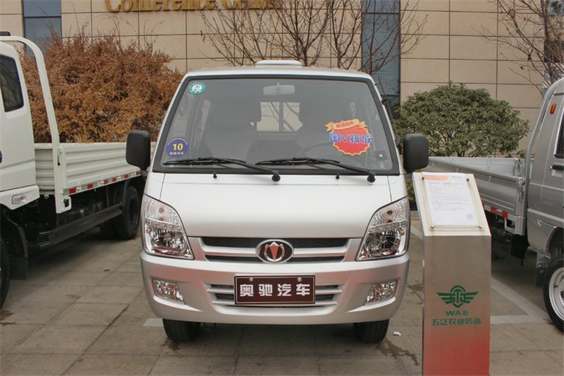 奥驰 悦菱 1.24L 88马力 汽油/CNG 2.7米 4X2 国五双排栏板微卡(FD1037R13Q5-S1)