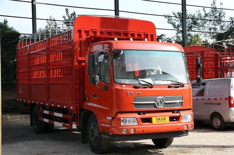 东风商用车 天锦中卡 140马力 4X2 5.8米国四排半仓栅式载货车(DFL5100CCYBX7)