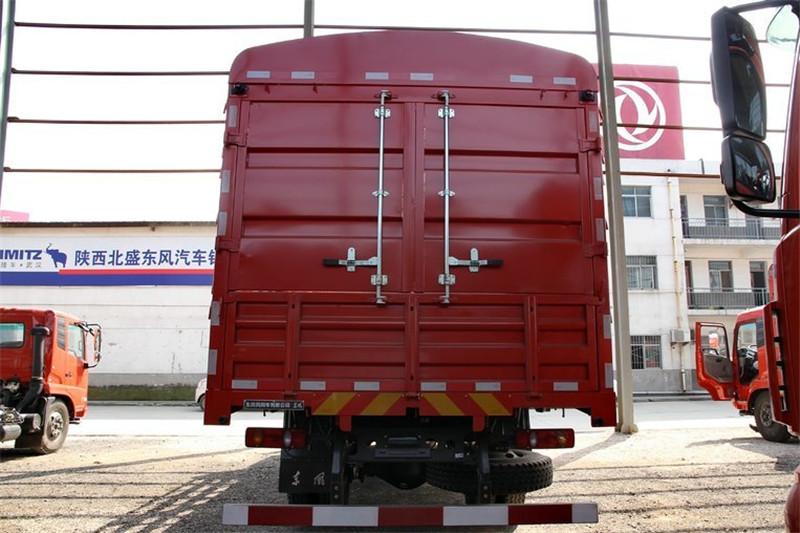 东风商用车 天锦中卡 160马力 4X2 6.8米 国四仓栅式载货车(DFL5160CCYBX18)