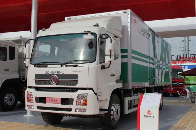 东风商用车 天锦中卡 270马力 4X2 国五厢式载货车(右舵)(DFH1160B)