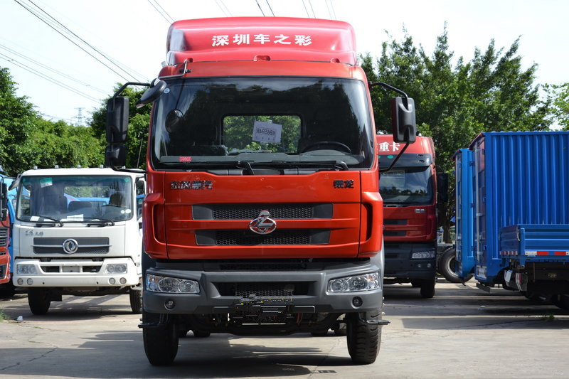 东风柳汽 乘龙M7重卡 400马力 6X2 国四牵引车(LZ4241M5CA)