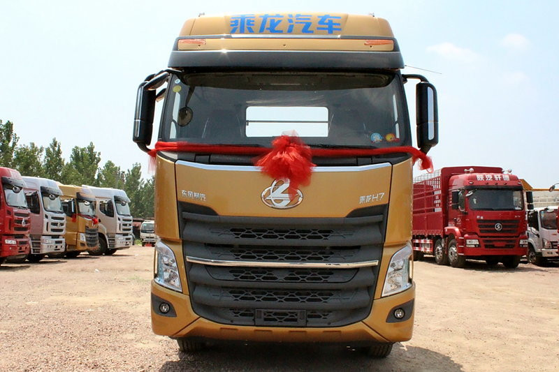 东风柳汽 乘龙H7重卡 430马力 6X2 国四牵引车(LZ4240H7CA)