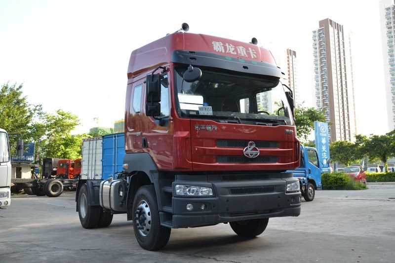 东风柳汽 乘龙M5重卡 280马力 4X2 国四牵引车(LZ4180QAFA)