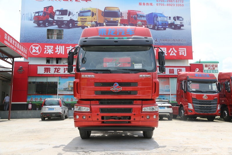 东风柳汽 乘龙M5重卡 350马力 4X2 国四港口牵引车(LZ4180M5AA)