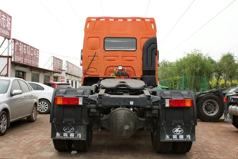 东风柳汽 乘龙M5重卡 336马力 6X2 国四牵引车(LZ4240QCAA)