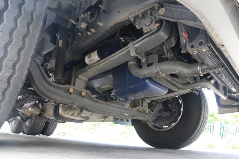 东风柳汽 乘龙T7重卡 430马力 6X4 国四牵引车(LZ4251T7DA)