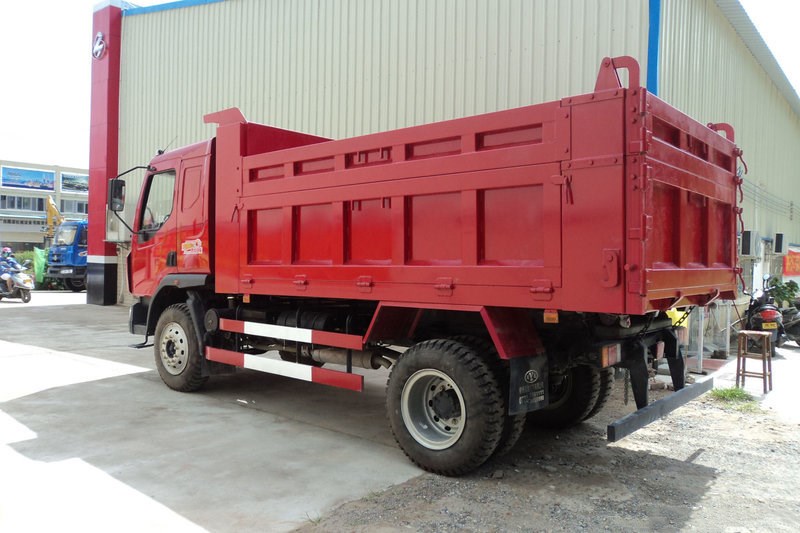 东风柳汽 乘龙 160马力 4.5米 国四自卸车(LZ3120M3AA)