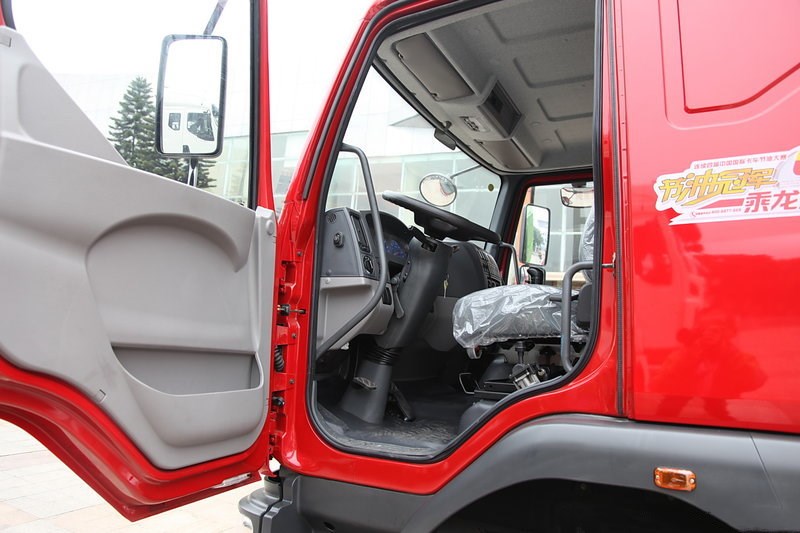 东风柳汽 乘龙 130马力 4.2米 国四自卸车(LZ3121M3AA)