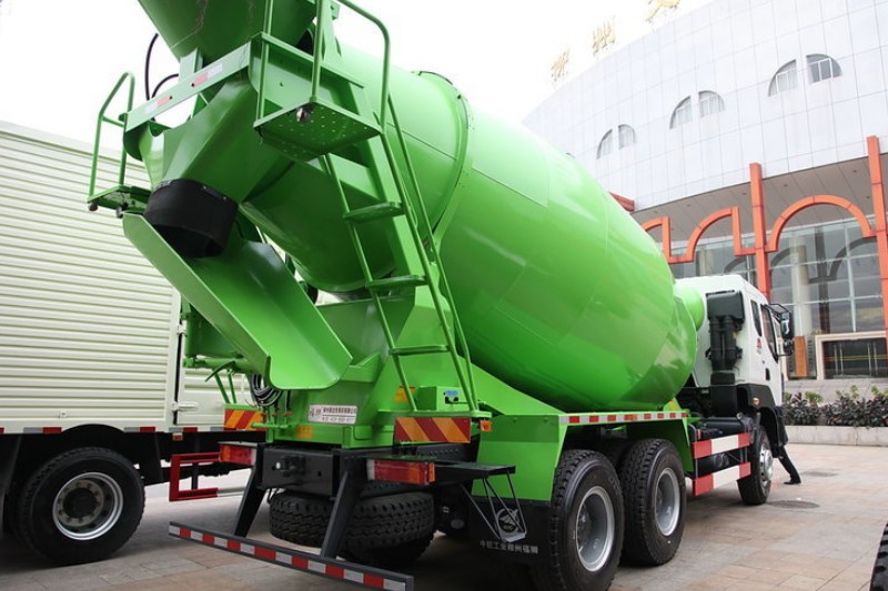 东风柳汽 霸龙 336马力 6X4 国四混凝土搅拌车(LZ5250GJBPDHA)