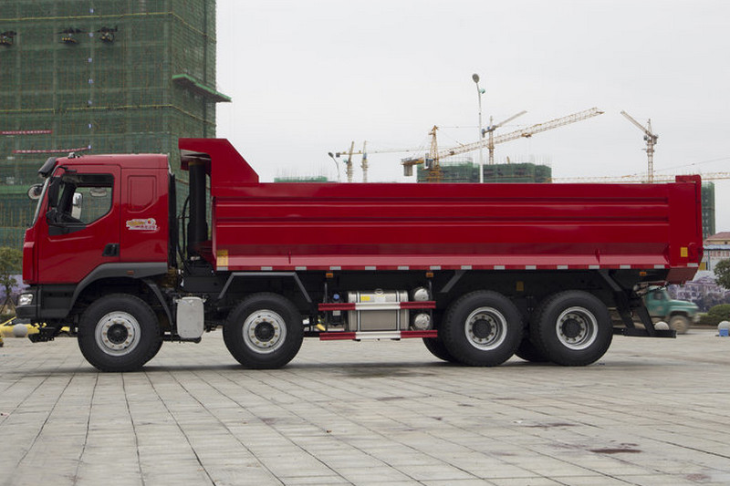 东风柳汽 乘龙M3 280马力 8X4 6.8米 国四自卸车(LZ3311M3FA)