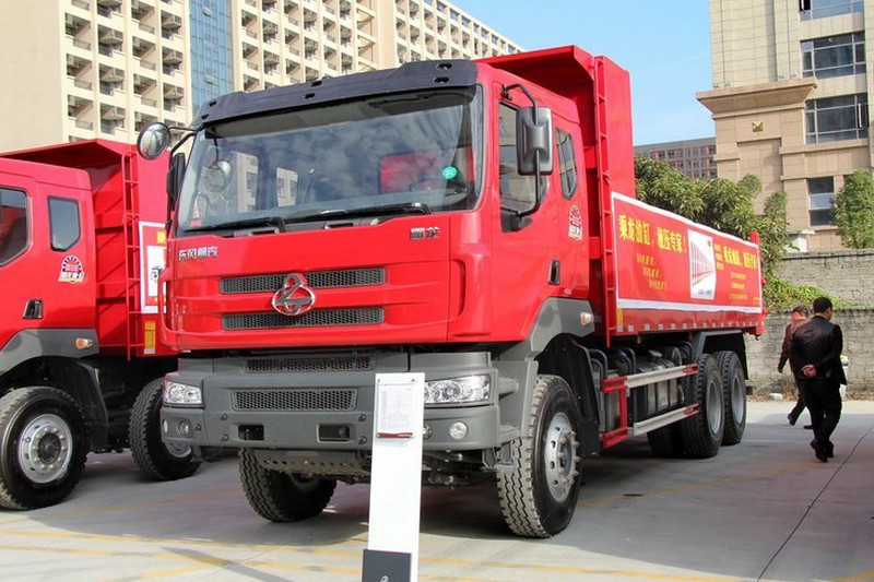 东风柳汽 乘龙M5 385马力 6X4 6米 国四自卸车(LZ3252M5DA2)