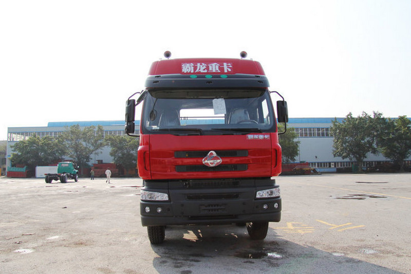 东风柳汽 乘龙M5 385马力 8X4 7.8米 国四自卸车(LZ3310QEKA)